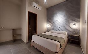 Hotel Kyros by 70